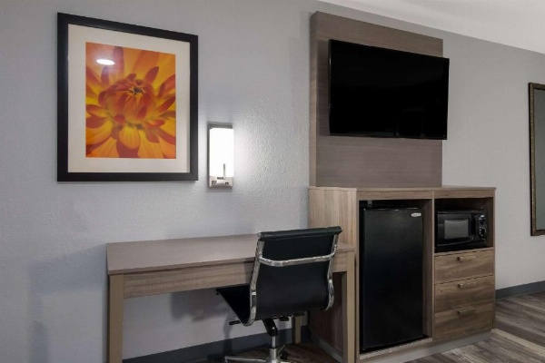 Quality Inn near Casinos and Convention Center image 13