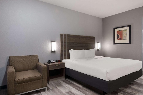 Quality Inn near Casinos and Convention Center image 7